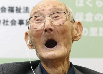 Torunun torununu gören Chitetsu Watanabe öldü