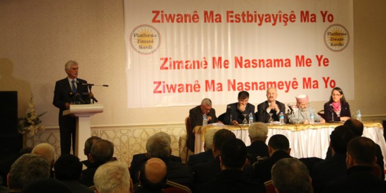 Diyarbakır’da Kürt Dil konferansı