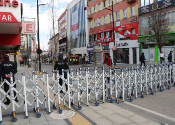 Koronavirüse karşı yeni tedbirler yeterli mi?