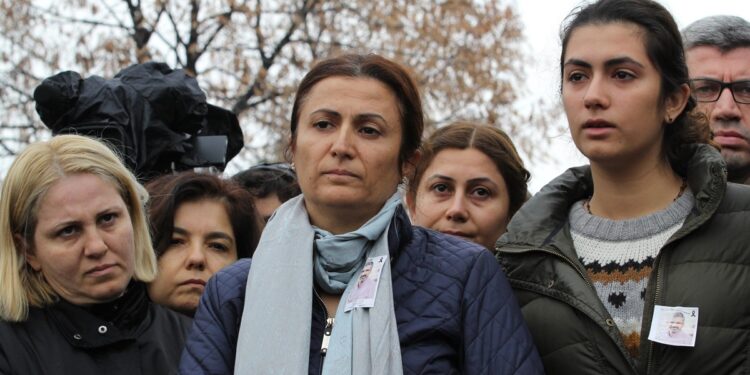Türkan Elçi: Vebal almayın