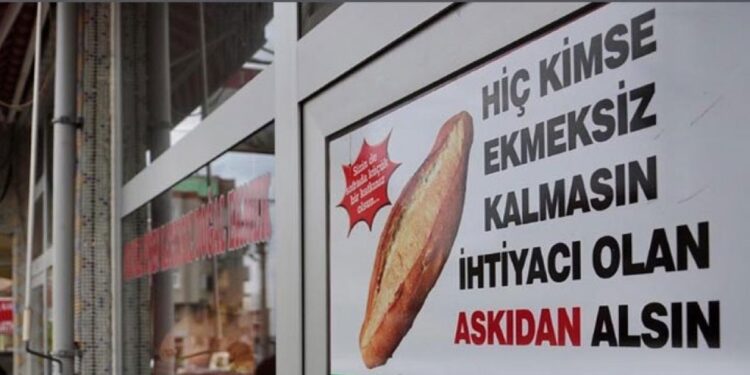 Türkiye siyasetinde ‘askıda ekmek’ gerilimi