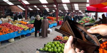 Temmuz’da yoksulluk sınırı 9 bin 906 TL