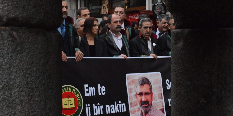 tahir elçi anma