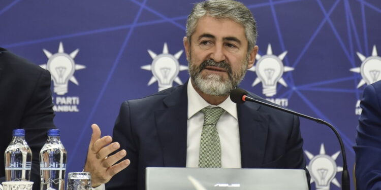 nureddin-nebati-hazine-bakani