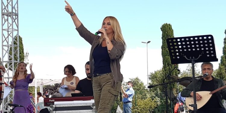 Pınar Aydınlar’a 13 yıl önceki festivalden dava açıldı