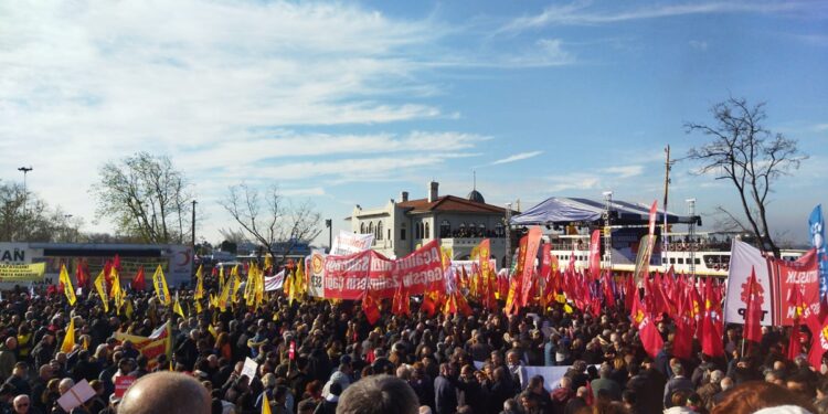 aleviler-miting