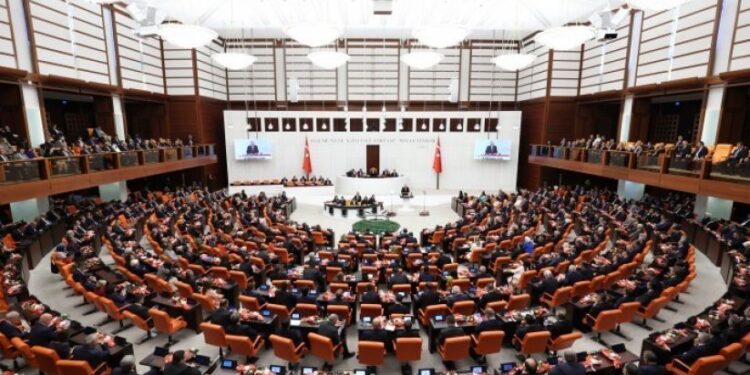 Çocuk cinayetleri için komisyon kurulacak