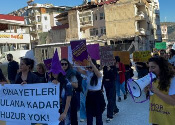 Samandağ’da kadınlar eylem yaptı