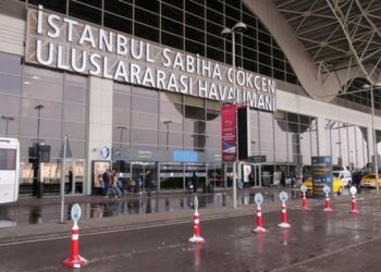 Saldırı sonrası havalimanlarında turuncu alarm