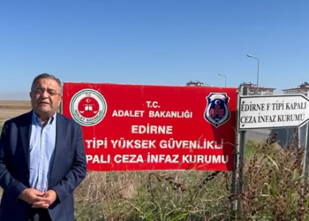 Demirtaş ve Mızraklı’yı ziyaret etti: Moralleri gayet iyi