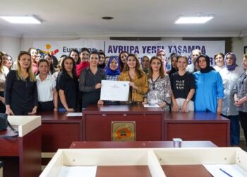 Diyarbakır’ın Sur Belediyesi CEMR Sözleşmesi imzaladı