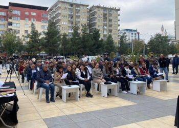 Diyarbakır Büyükşehir Meclis toplantısı halka açık sürüyor