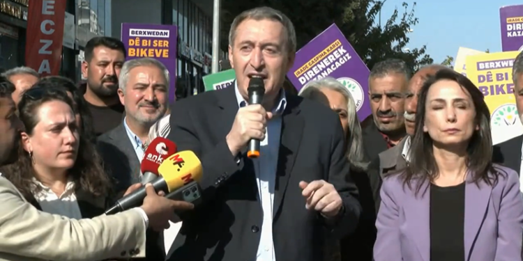 Halfeti’de kayyım protestosu: Birlikte kazanacağız