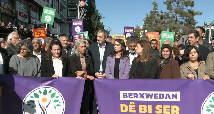 Halfeti’de kayyım protestosu: Birlikte kazanacağız
