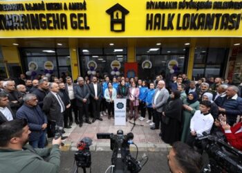 Diyarbakır’da Halk Lokantası’nın ikinci şubesi Bağlar’da açıldı.