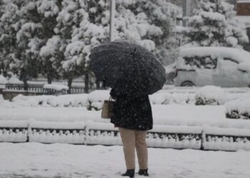 Meteoroloji ‘sarı’ kodla uyardı: 12 kent için şiddetli kar yağışı