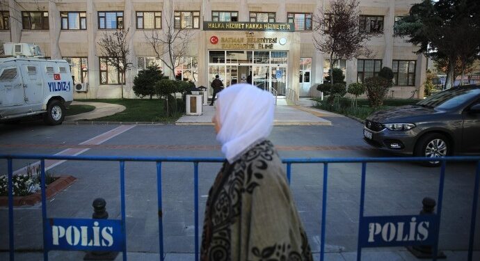 DEM Parti kayyum atanmasında yürütmenin durdurulması için başvurdu