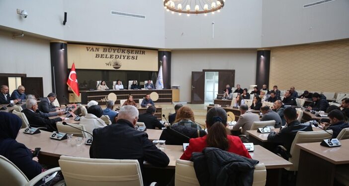 Büyükşehir Meclisinde Ahmet Kaya anması