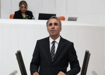 DEM Parti Milletvekili Celal Fırat: Cemevi Başkanlığı kapatılmalı