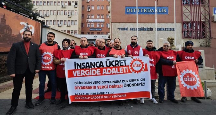DİSK Diyarbakır’dan vergide adalet çağrısı yaptı