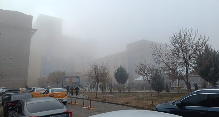 Diyarbakır’da sis: Görüş mesafesinde ciddi düşüş