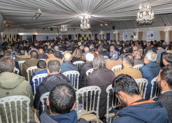 Van Kent Konseyi: Kayyım girişimini kabul etmiyoruz!