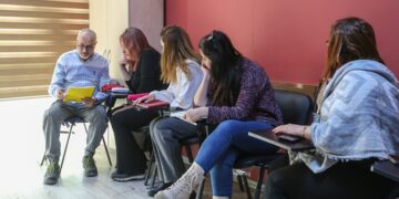 Belediyeden 3 dilde kurs