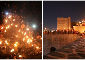 Diyarbakır Surlarında meşaleli Newroz