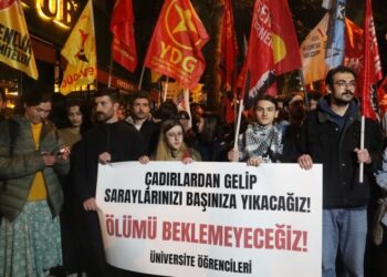 Öğrencilere polis müdahalesi: 11 gözaltı