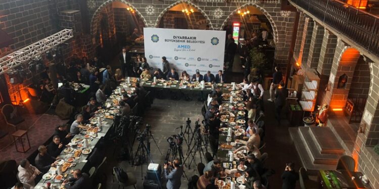 Kayyım tahribatı: Diyarbakır’dan Romanya’ya kadar yol yapılırdı