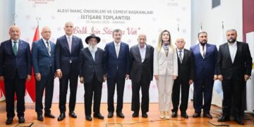 Öker: Alevi toplumuna saraydan temsilci atanamaz