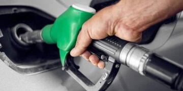 Motorinin litre fiyatı 100 TL’ye dayandı