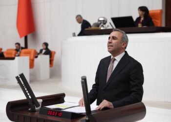 DEM Parti Milletvekili Fırat: Aleviliği suçun, şiddetin ve radikalliğin önüne sıfat yapmayın