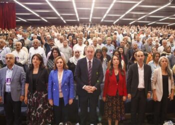 DEM Parti Kongresi’nde yeniden Hatimoğulları ve Bakırhan seçildi