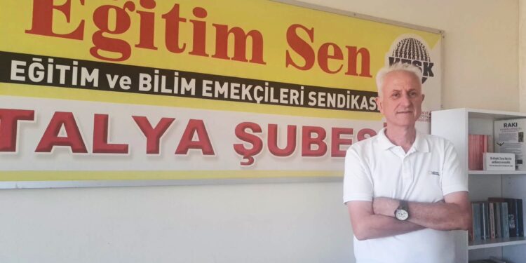 Eğitim-Sen Antalya Şubesi Başkanı: Tek din ayrıştırıyor