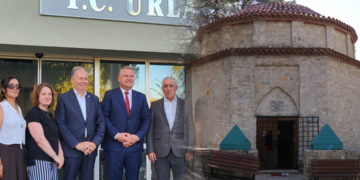 Samut Baba Türbesi Alevilere bırakıldı