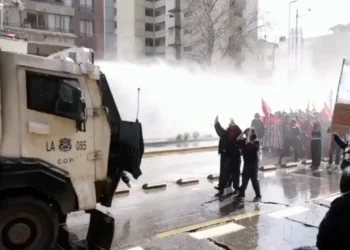 Pinochet’i protesto etmek yasaklandı: 284 i tutuklama