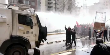 Pinochet’i protesto etmek yasaklandı: 284 i tutuklama