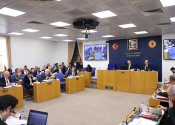 DEM Parti Milletvekili Oluç: Fon vurgunundaki şebeke ortaya çıkarılmalı