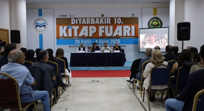 Diyarbakır Kitap Fuarı’nda Aram Tigran anması