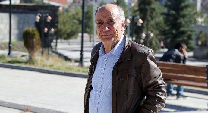 Kürt siyasetçi Mahmut Alınak’ın savunmasına dava